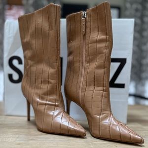 Booties/Boots- Schutz Mary Honey US size 6 / EU size 37 Crocodile pattern